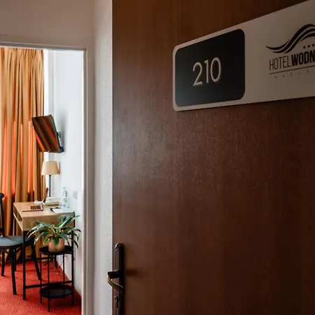 Hotel Wodnik Gizycko Exterior photo