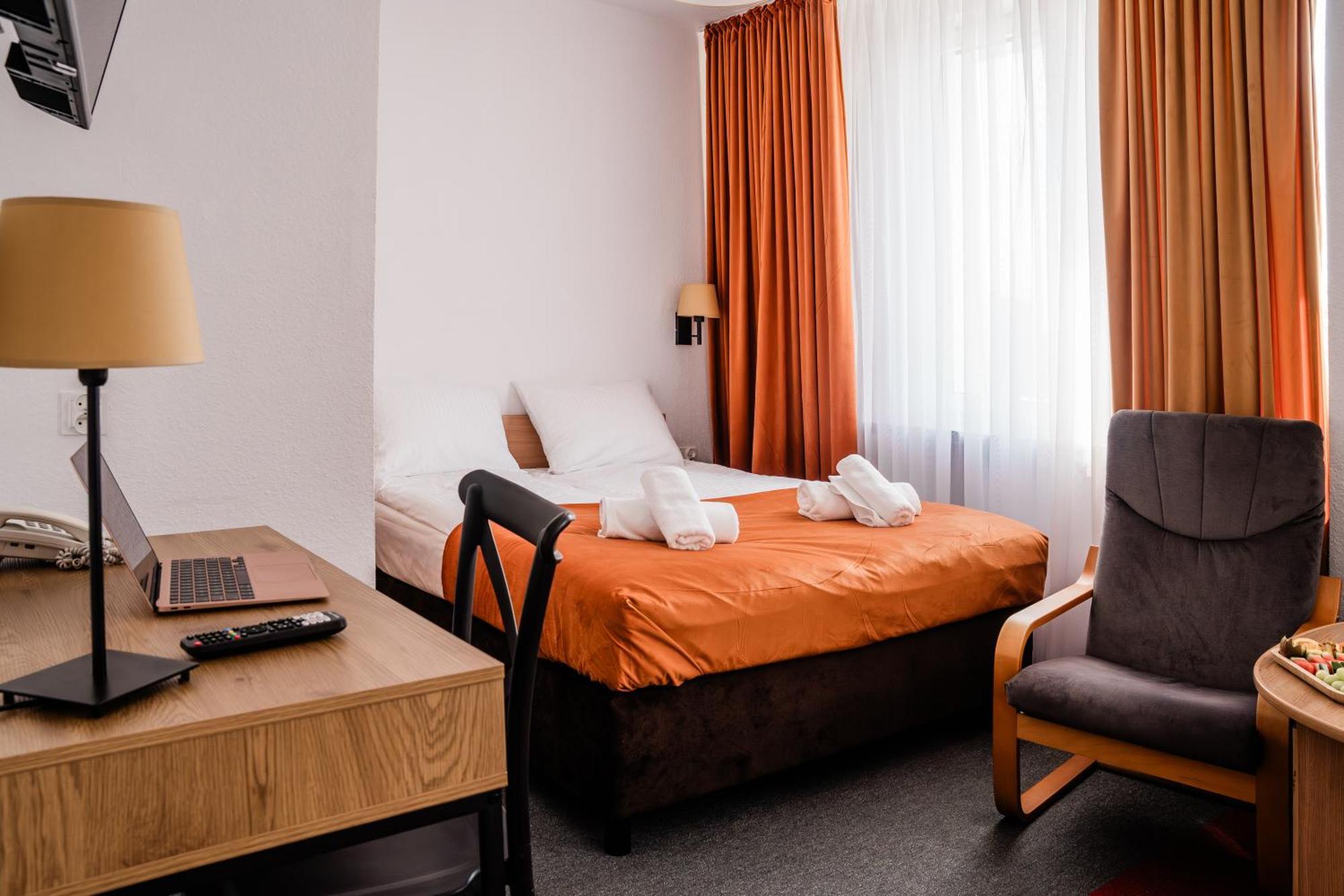 Wodnik 3*